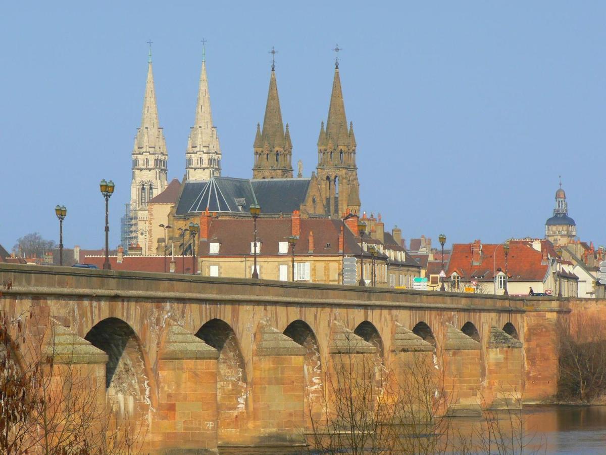 Etape Moulinoise Moulins (Allier) Exterior foto